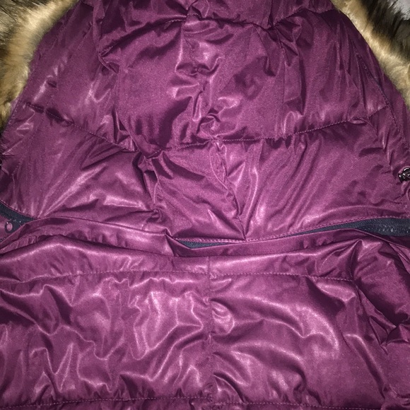 BEAUTIFUL purple weather coat - Picture 10 of 12